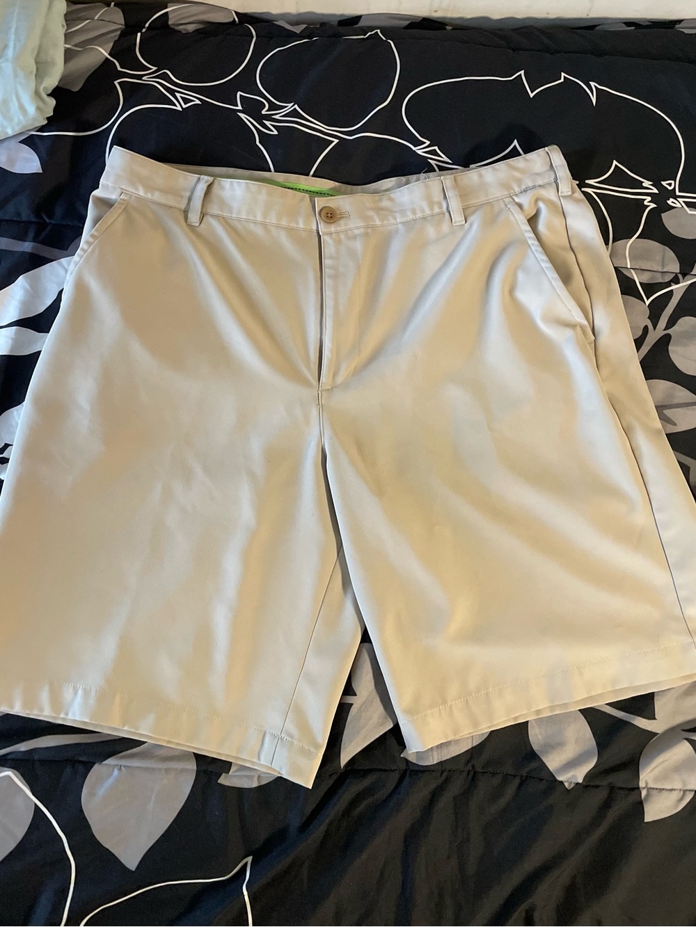 Izod Beige Flat-Front Men's Shorts